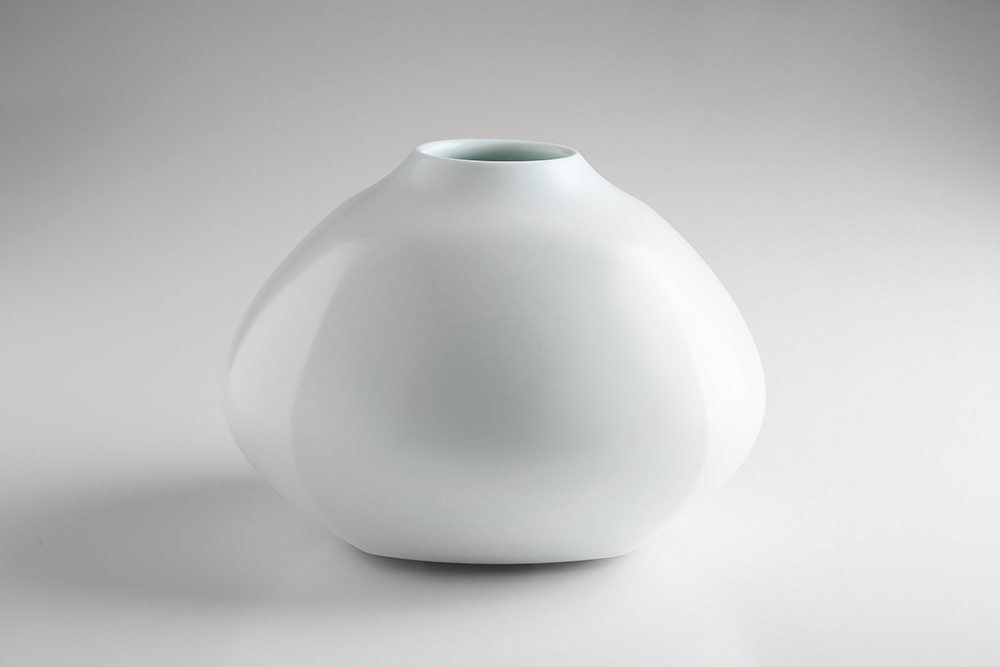 Traveling exhibition, Japanese contemporary ceramics: the Horvitz ...